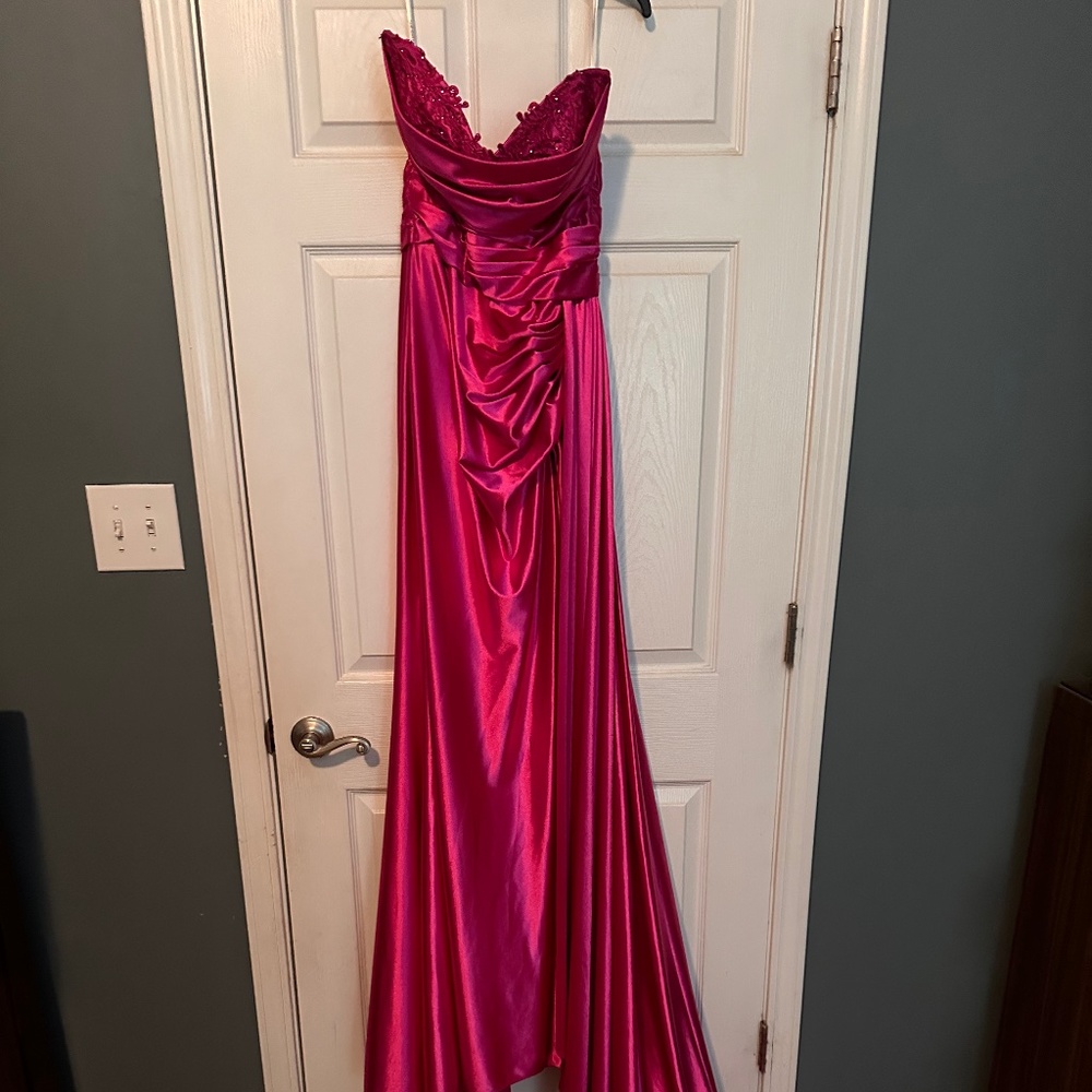 Sherri Hill Designer Runway Dress